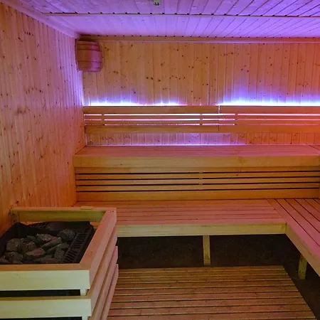 Riverside I 아파트